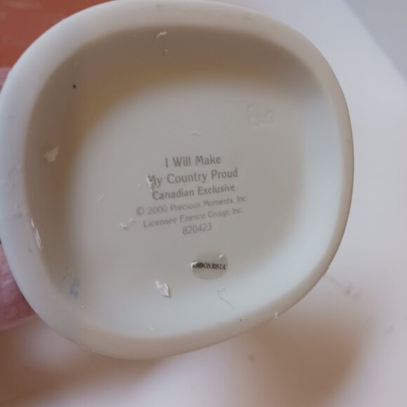 Vintage Enesco Precious Moments "I Will Make My Country Proud" 2000  New… - Picture 7 of 10